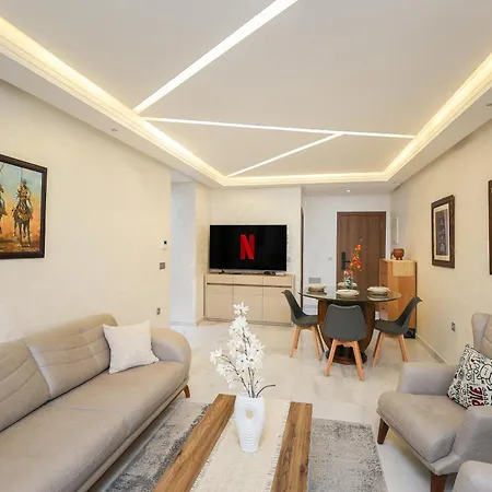 Schoene 1 Raum, 1 - 3 Bett In * 施塔斯富尔特